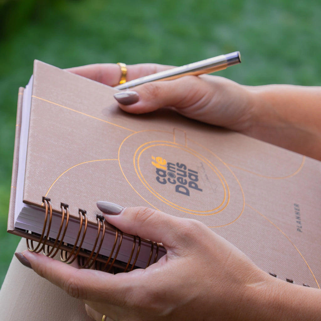 21 CHAVES PARA UMA VIDA AUTENCIA + PLANNER 2025